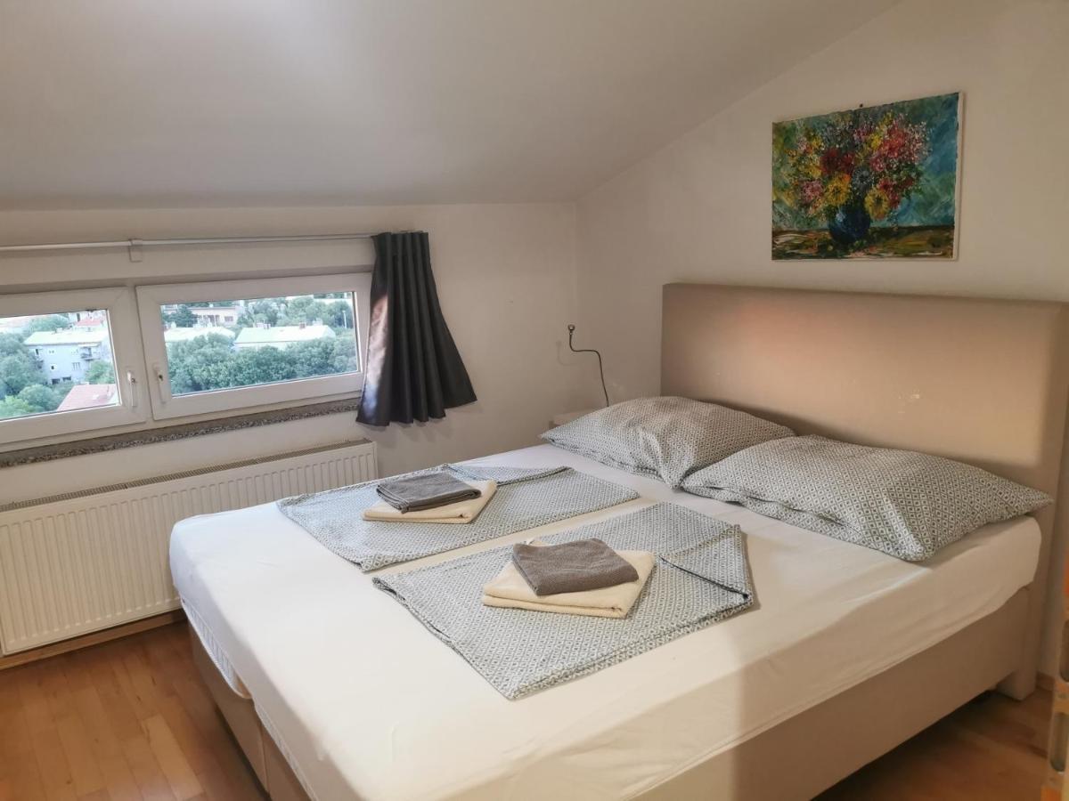 Bc Apartments - Mit Zentralheizung Senj  Exteriör bild