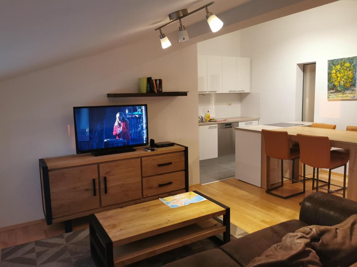 Bc Apartments - Mit Zentralheizung Senj  Exteriör bild
